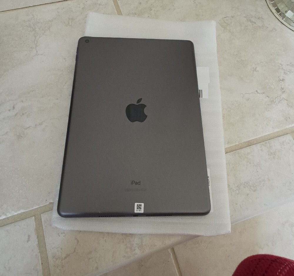 🌟💥 Apple IPAD 10.2" 7th GEN (WiFi) 32 GB in SPACE GRAY 💥🌟